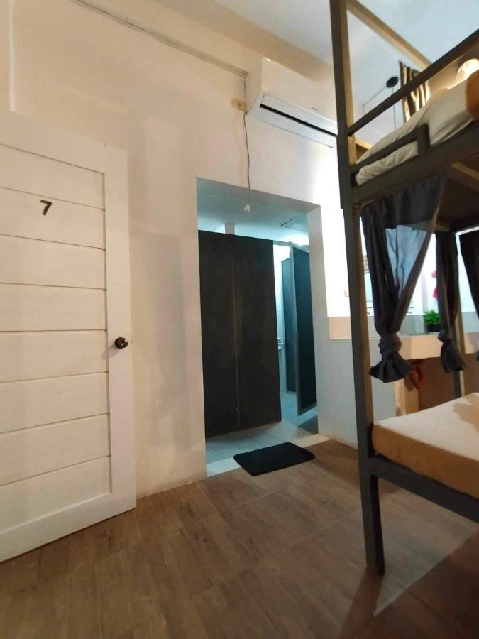 Frachette'S Bed & Breakfast Puerto Princesa Exterior photo